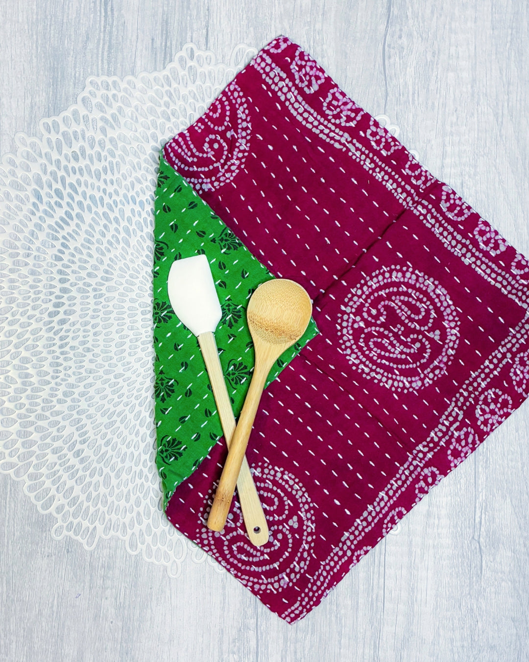 Kantha Dish Cloth | Christmas