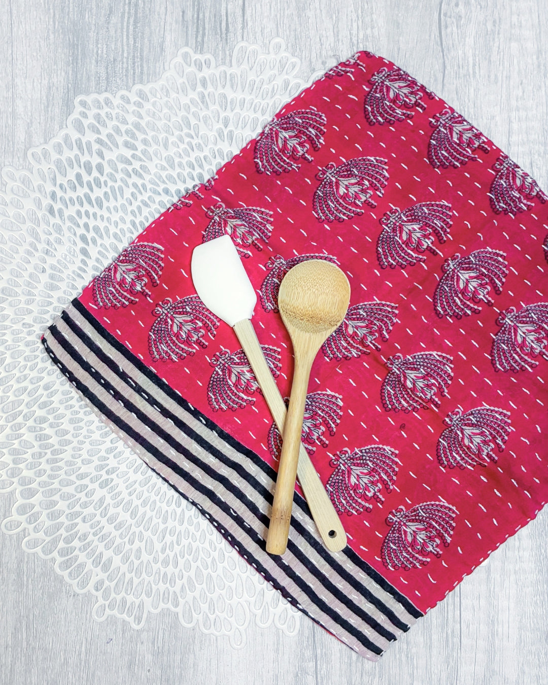 Kantha Dish Cloth | Christmas
