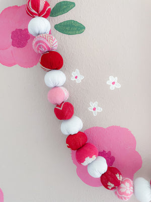 Valentine Saree Bead Garland - Red, Pink and White