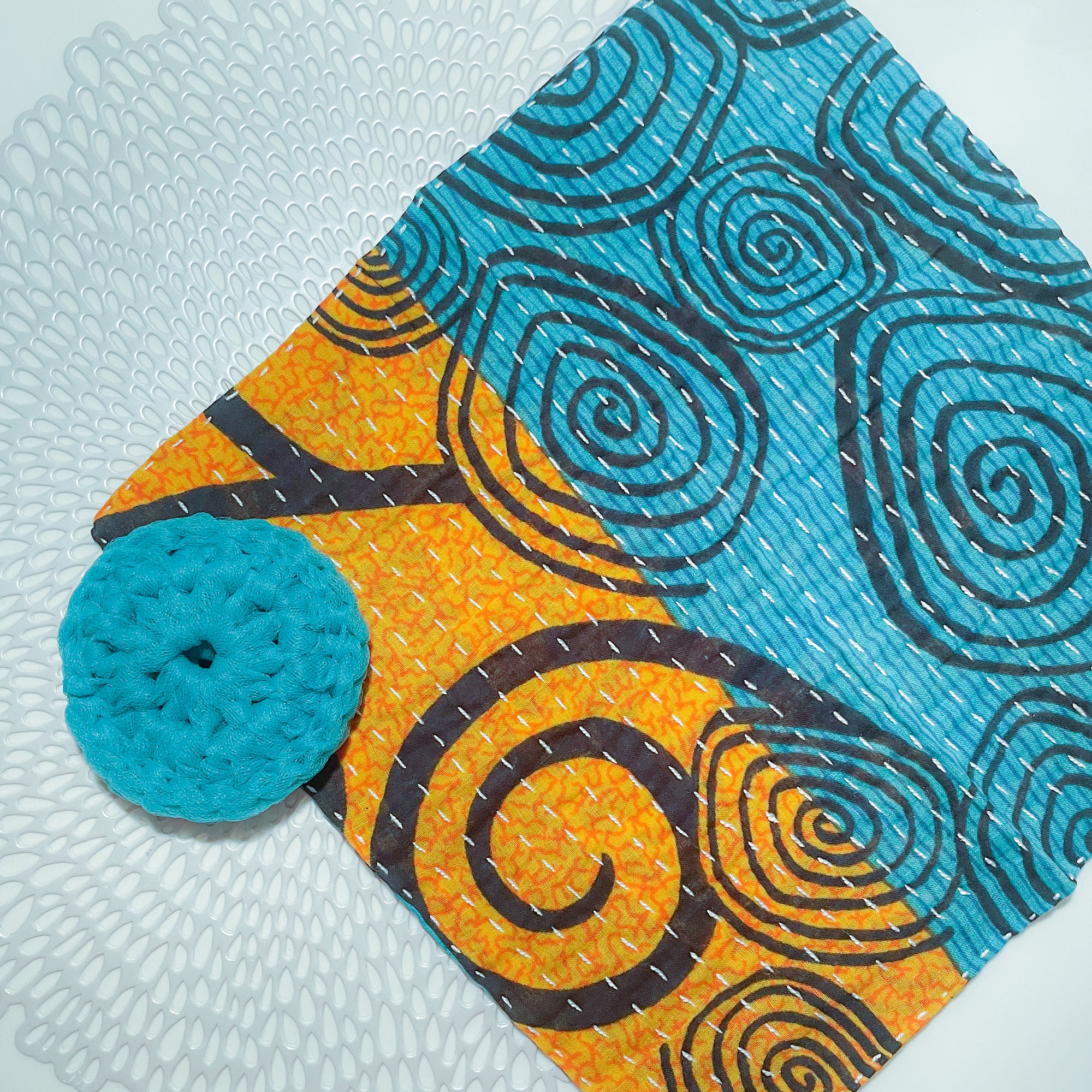 Kantha Dish Cloth + Dish Scrubber Gift Set