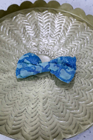 WS Saree Pet Bowtie - Small