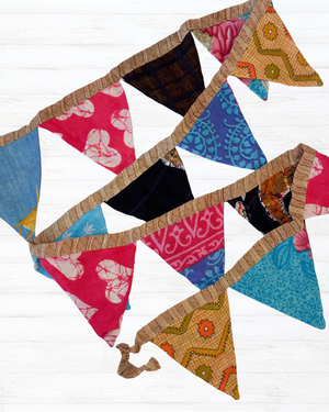Saree Mini Triangle Banner