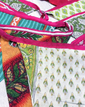 Saree Triangle Banner | Christmas