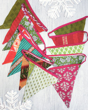 Saree Triangle Banner | Christmas