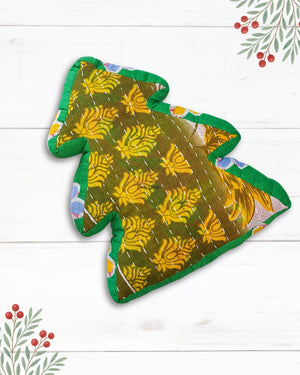 Kantha Pillow | Christmas Tree