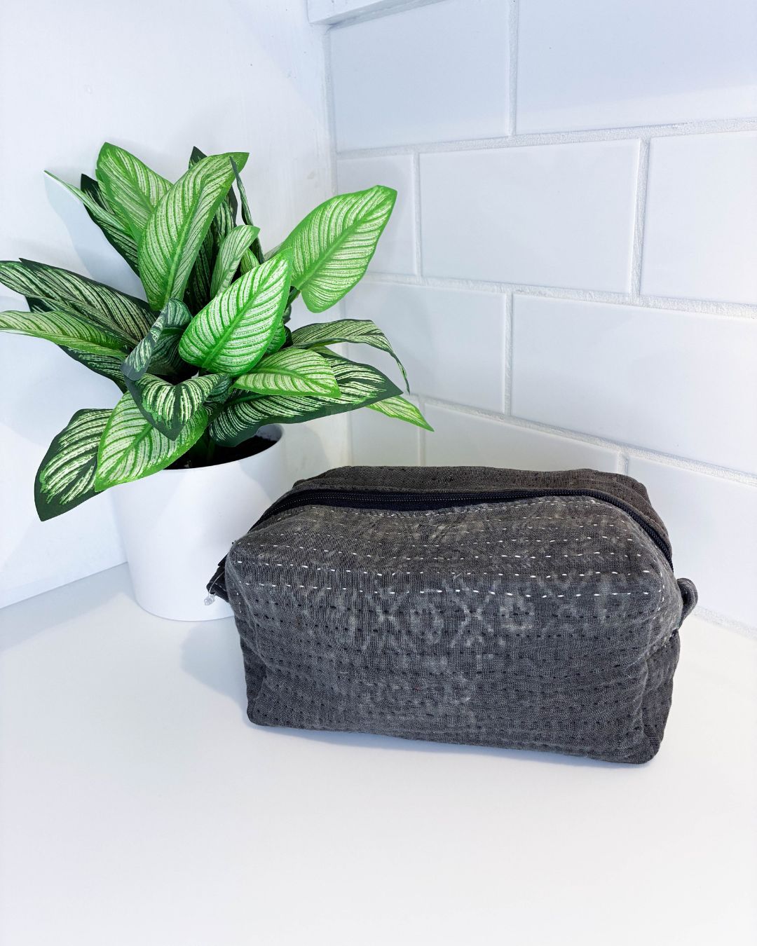 Vintage Kantha Zipper Box Pouch