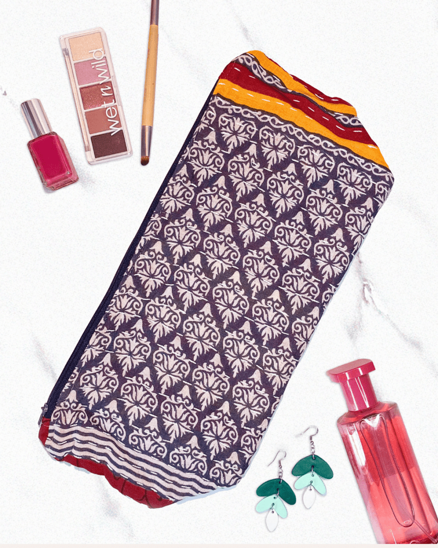 Kantha Cosmetic Bag | Extra Large - Asha Project Kantha - Saree - Handmade