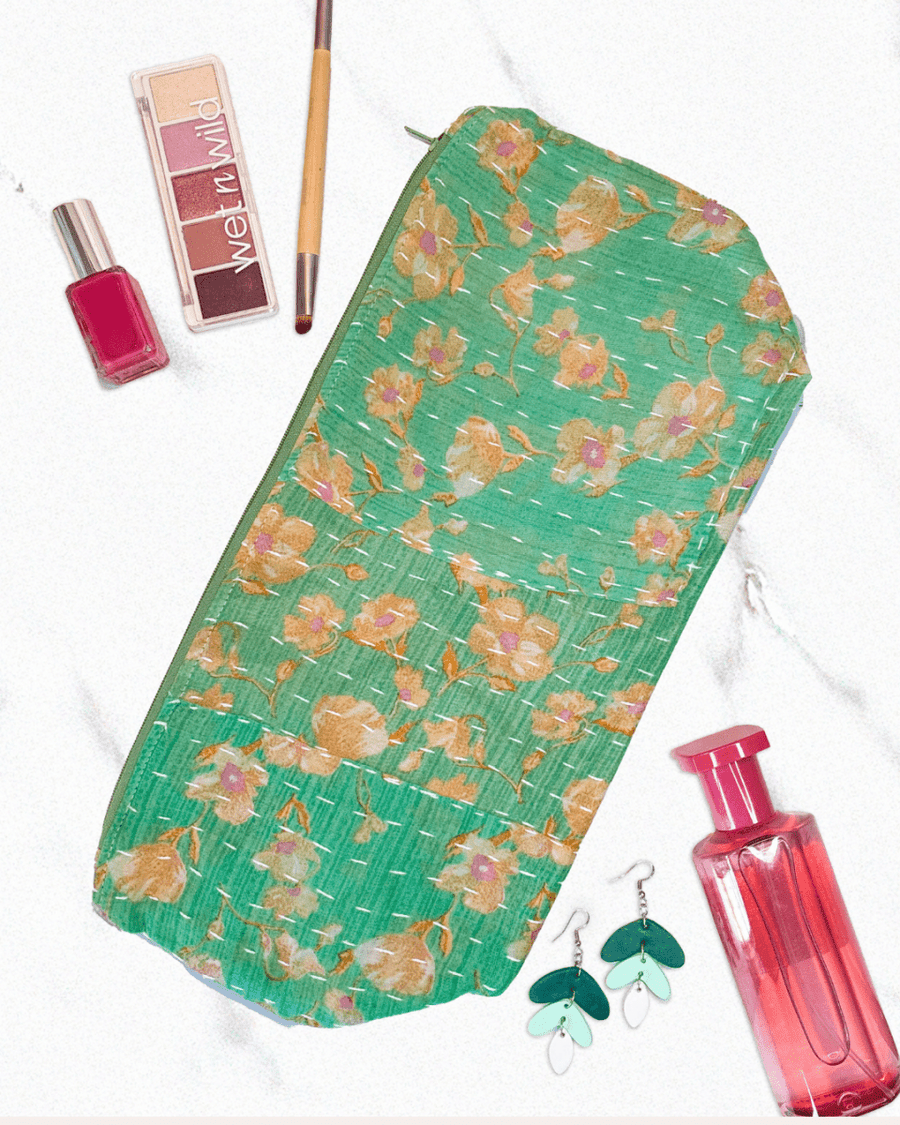 Kantha Cosmetic Bag | Extra Large - Asha Project Kantha - Saree - Handmade