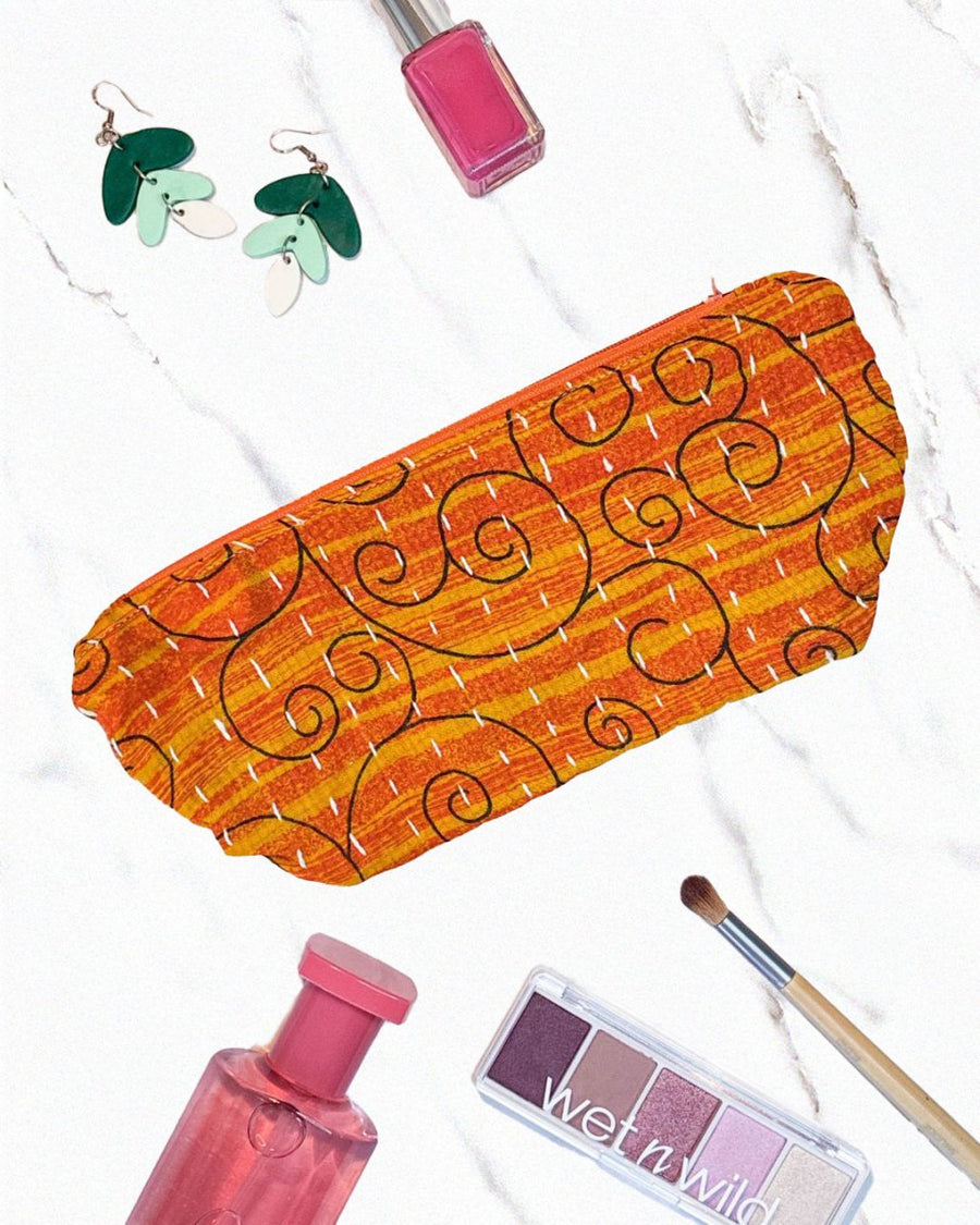 Kantha Cosmetic Bag | Medium - Asha Project Kantha - Saree - Handmade