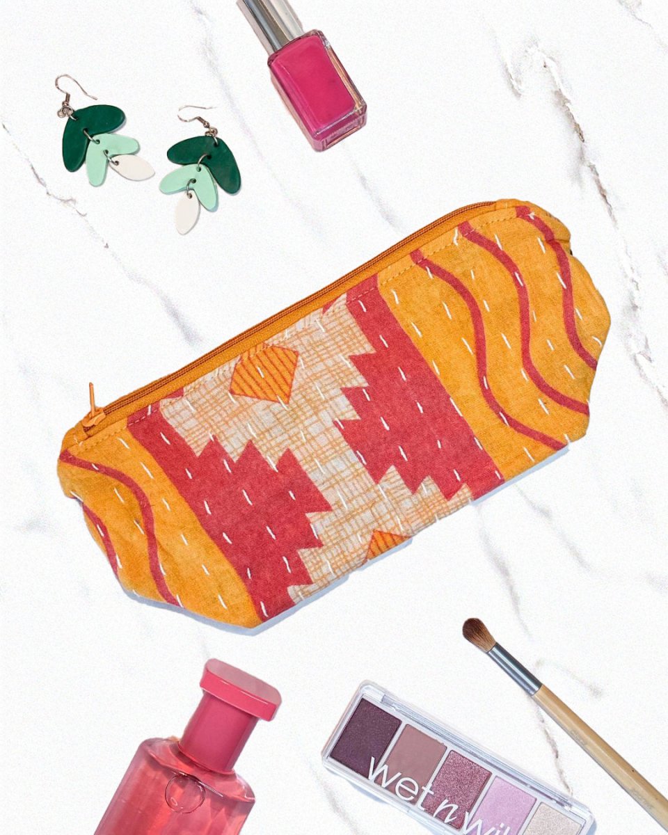 Kantha Cosmetic Bag | Medium - Asha Project Kantha - Saree - Handmade