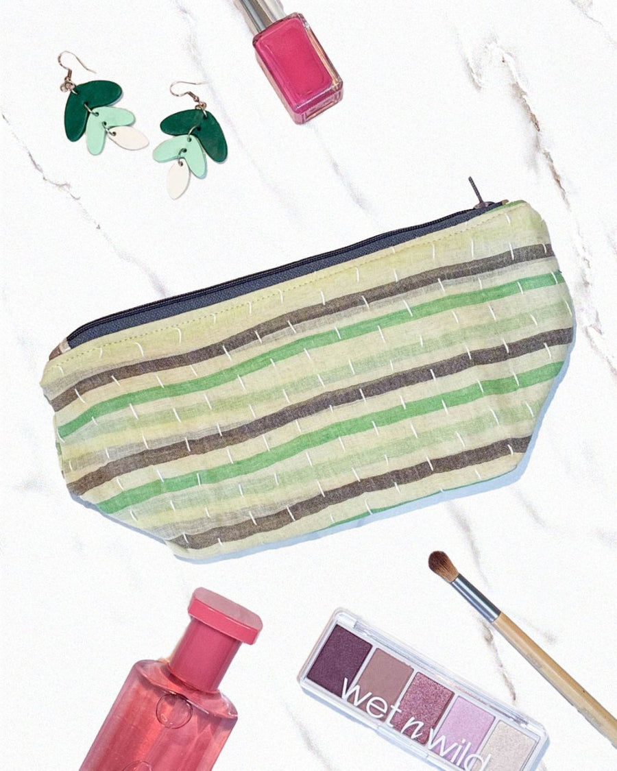 Kantha Cosmetic Bag | Medium - Asha Project Kantha - Saree - Handmade