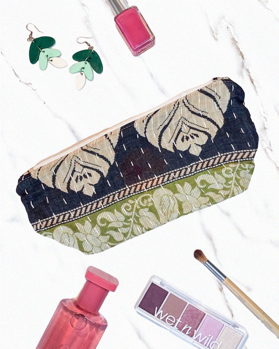 Kantha Cosmetic Bag | Medium - Asha Project Kantha - Saree - Handmade