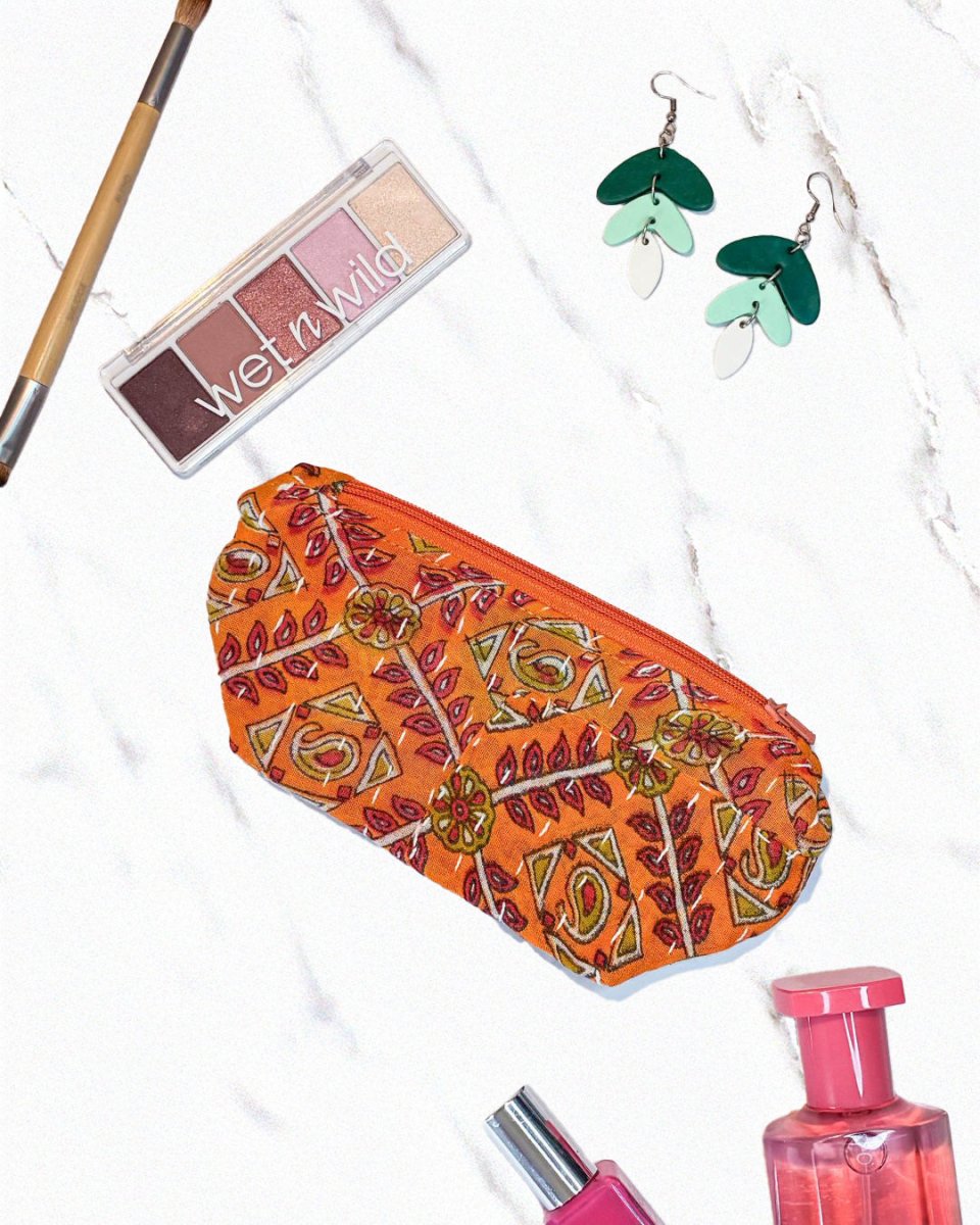 Kantha Cosmetic Bag | Small - Asha Project Kantha - Saree - Handmade