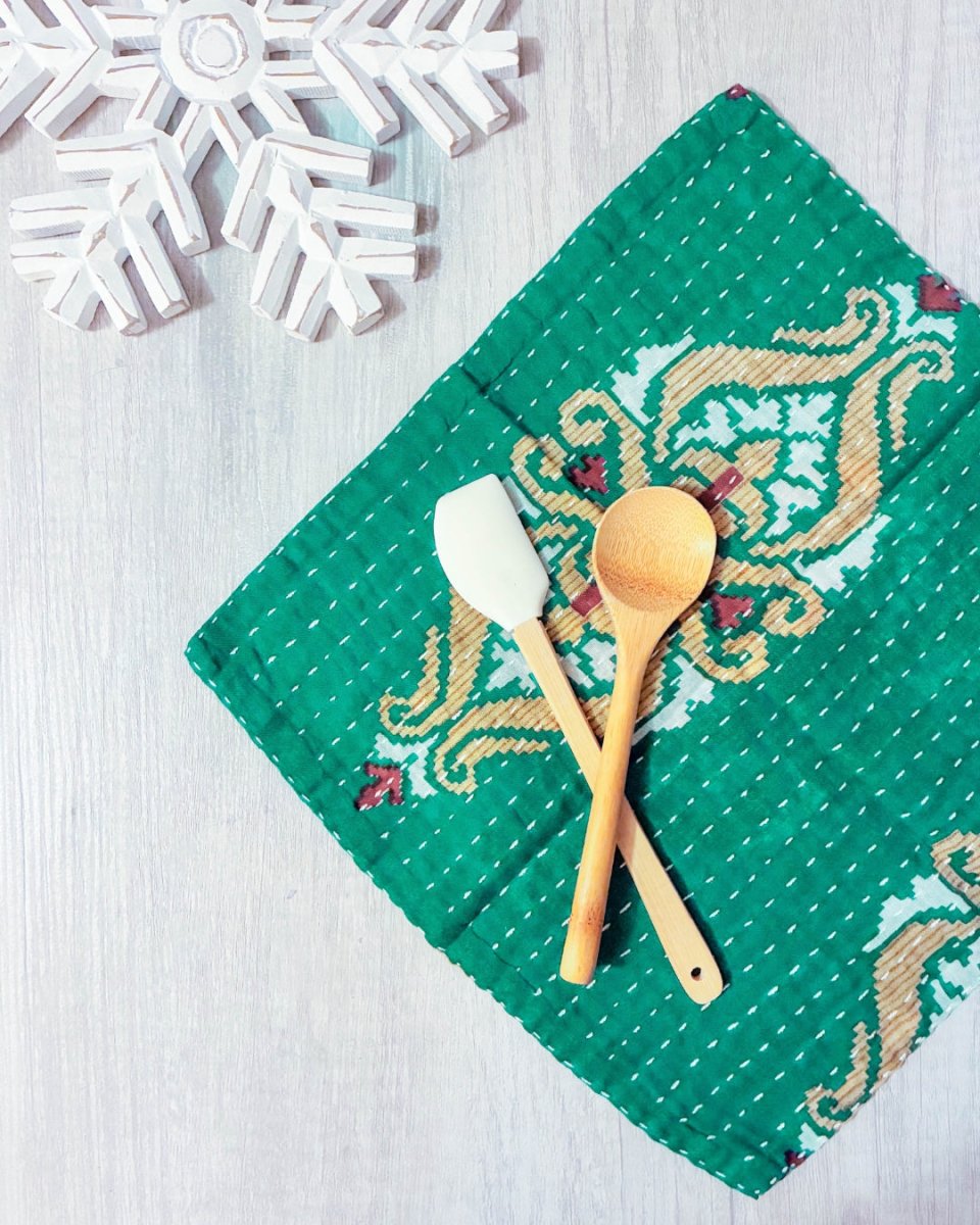Kantha Dish Cloth | Christmas - Asha Project Kantha - Saree - Handmade