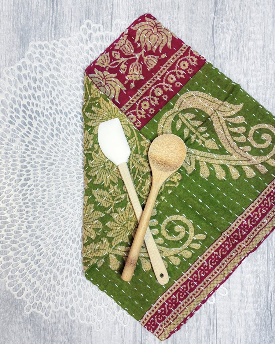 Kantha Dish Cloth | Christmas - Asha Project Kantha - Saree - Handmade