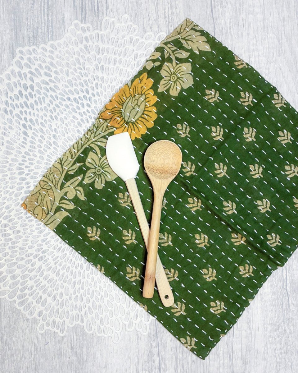 Kantha Dish Cloth | Christmas - Asha Project Kantha - Saree - Handmade