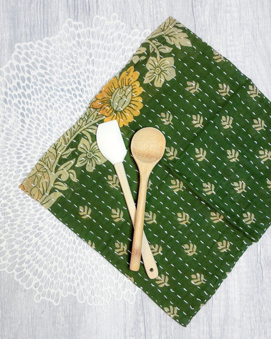 Kantha Dish Cloth | Christmas - Asha Project Kantha - Saree - Handmade