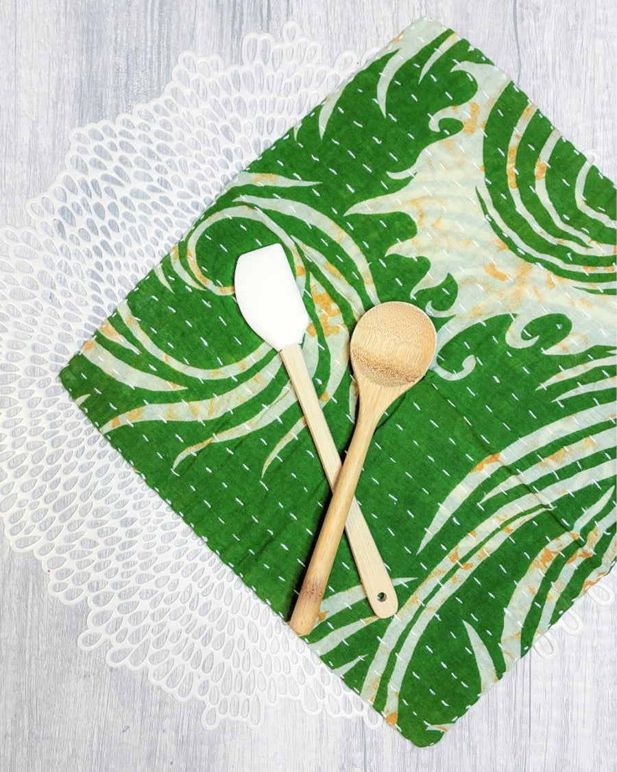 Kantha Dish Cloth | Christmas - Asha Project Kantha - Saree - Handmade