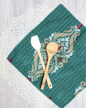 Kantha Dish Cloth | Christmas - Asha Project Kantha - Saree - Handmade