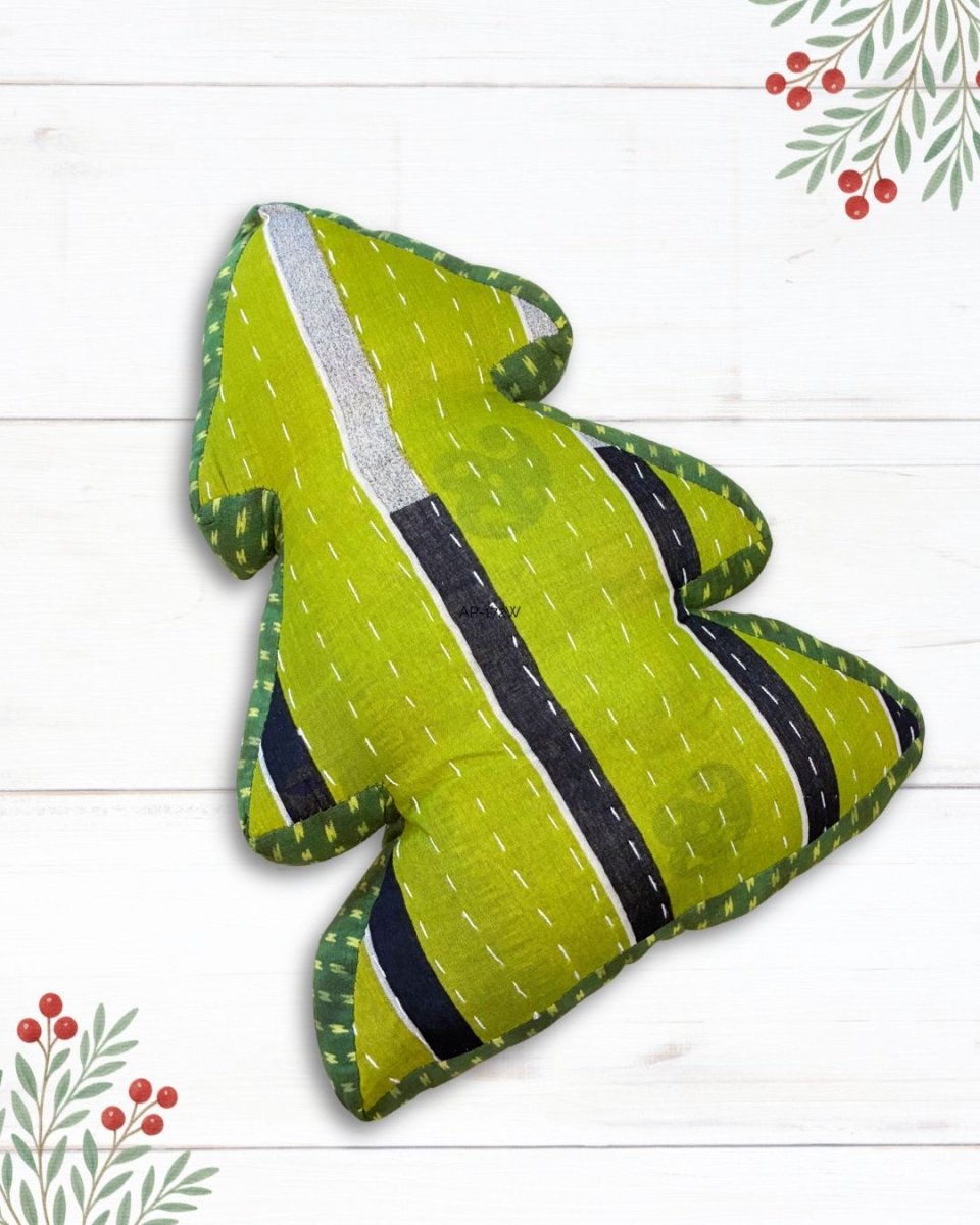 Kantha Pillow | Christmas Tree - Asha Project Kantha - Saree - Handmade