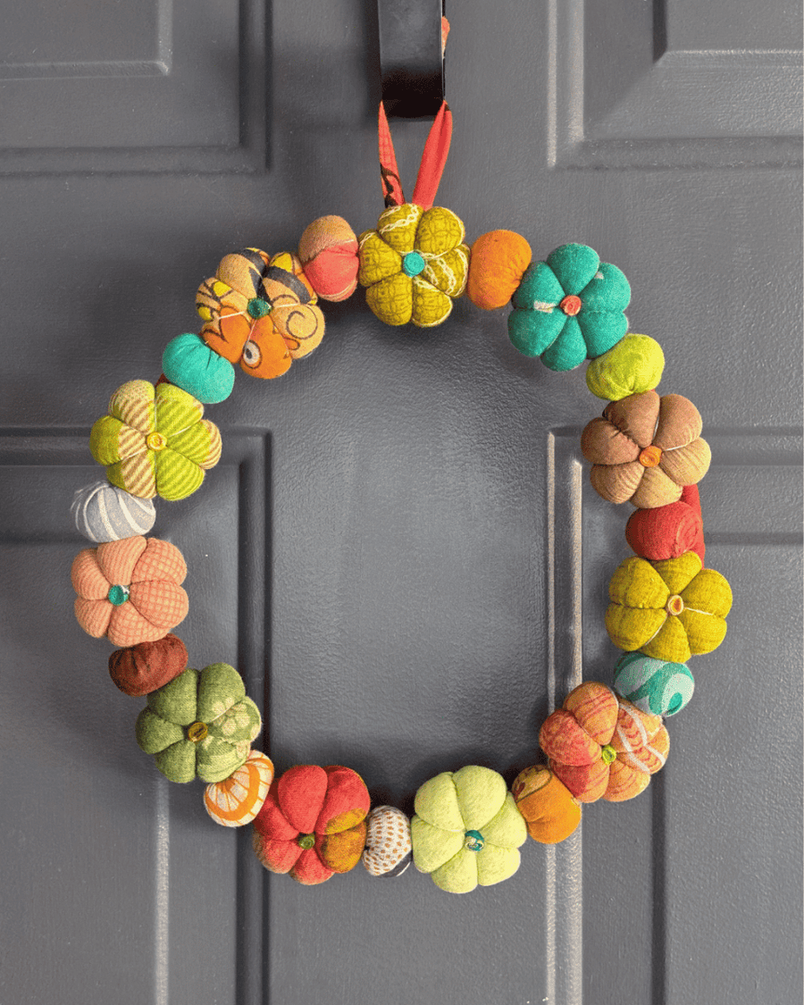 Mini Saree Pumpkin Wreath | Large - Asha Project Kantha-Saree-Handmade
