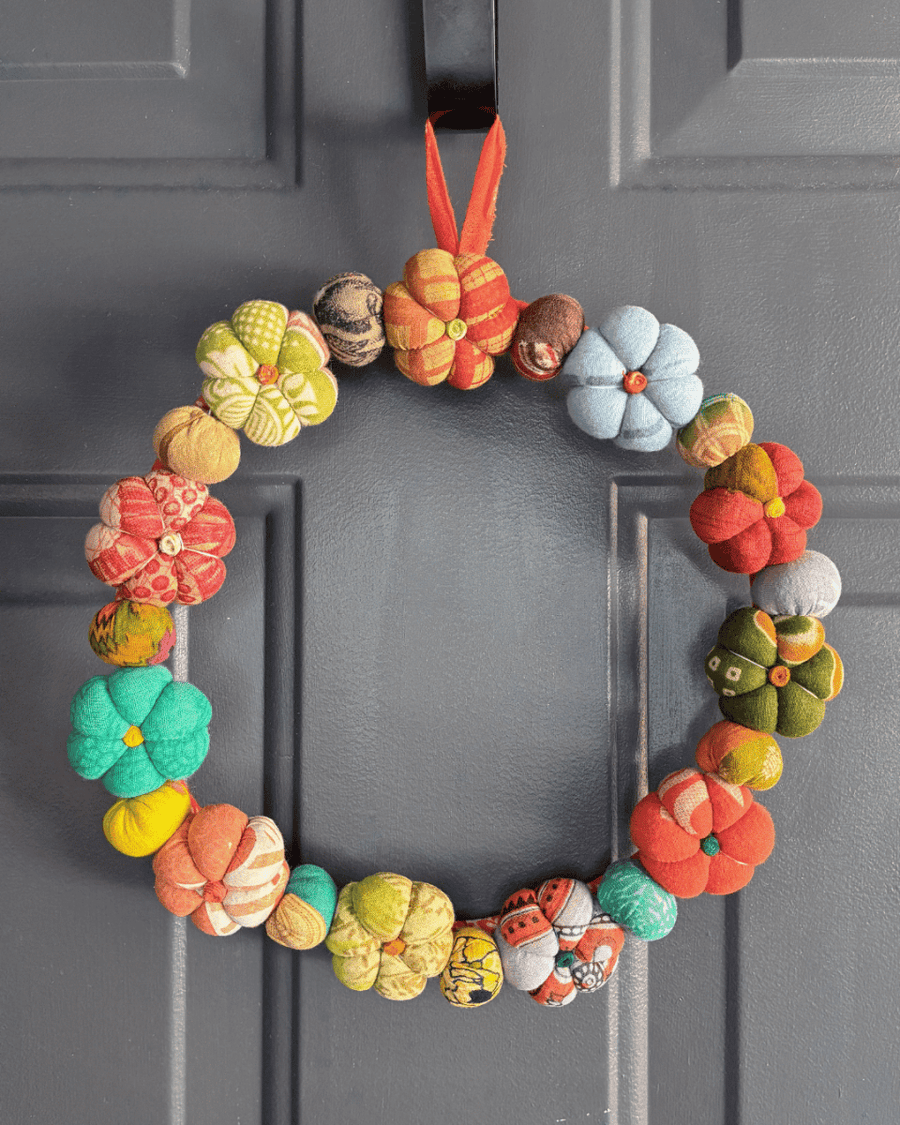 Mini Saree Pumpkin Wreath | Large - Asha Project Kantha-Saree-Handmade