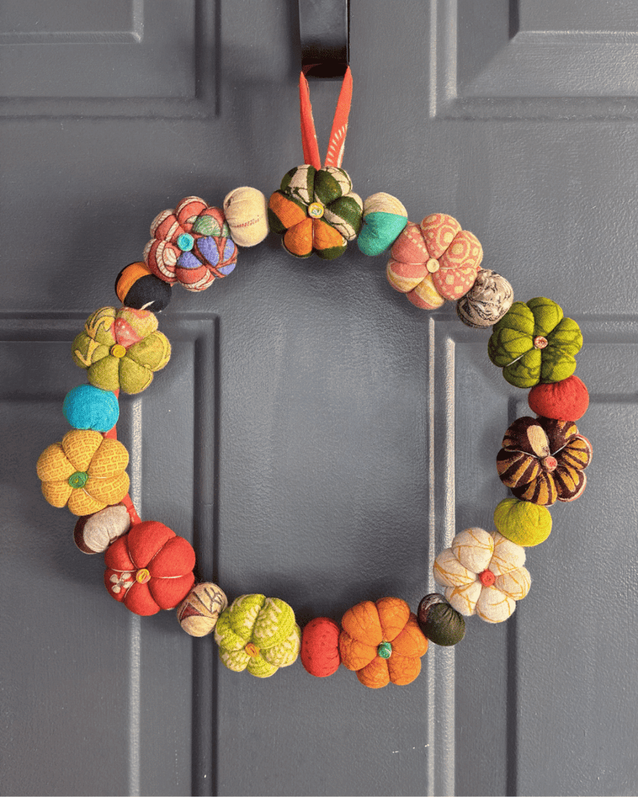 Mini Saree Pumpkin Wreath | Large - Asha Project Kantha-Saree-Handmade