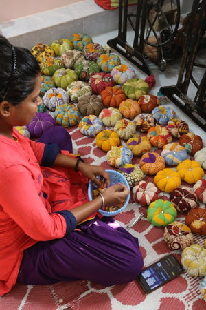 Saree Pumpkin Set | 6 Small - Asha Project Kantha - Saree - Handmade
