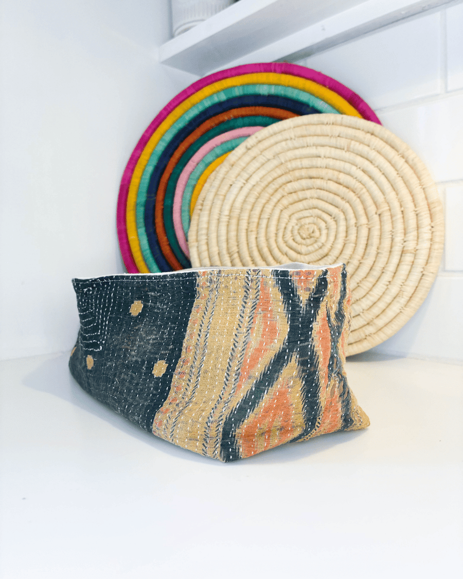 Vintage Kantha Bread Basket | Large - Asha Project Kantha - Saree - Handmade