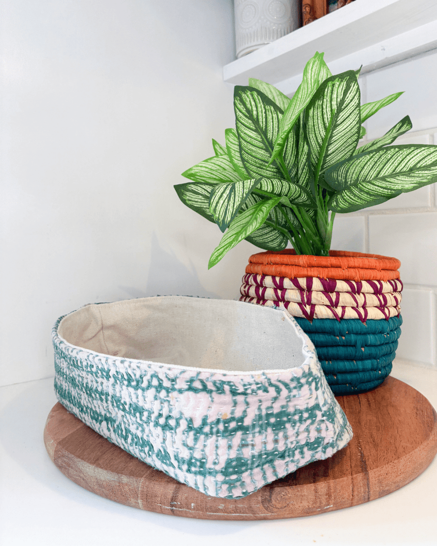 Vintage Kantha Bread Basket | Small - Asha Project Kantha - Saree - Handmade