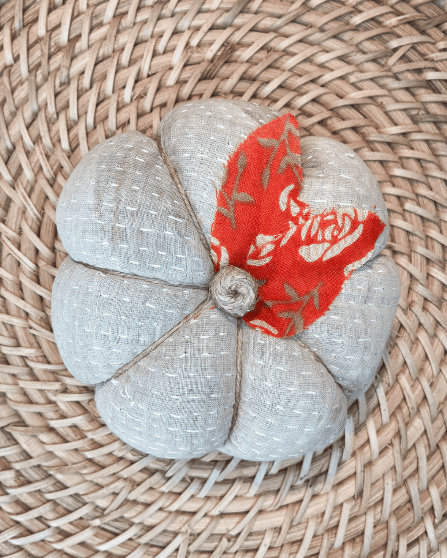 Vintage Kantha Pumpkin | Medium - Asha Project Kantha-Saree-Handmade