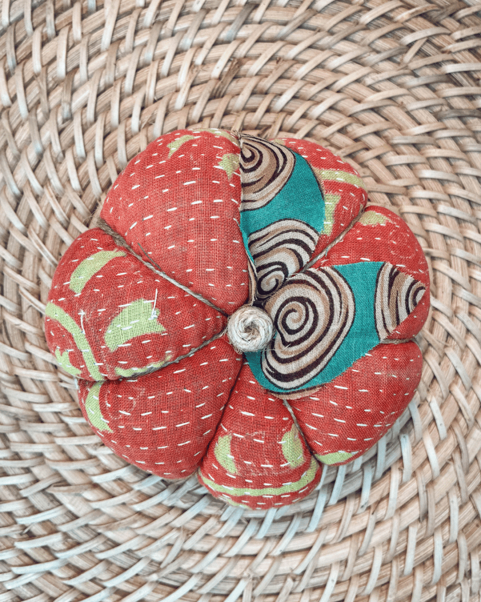 Vintage Kantha Pumpkin | Medium - Asha Project Kantha-Saree-Handmade