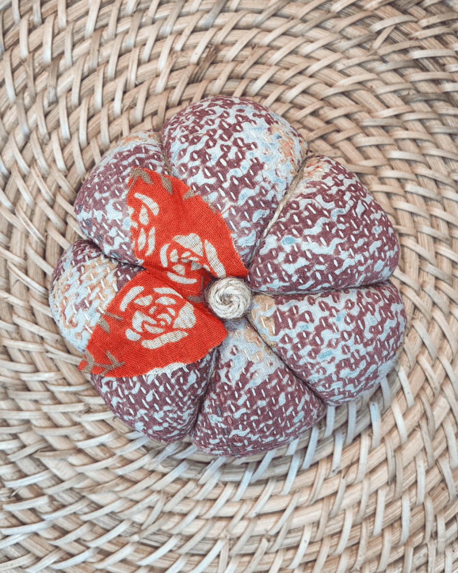 Vintage Kantha Pumpkin | Medium - Asha Project Kantha-Saree-Handmade