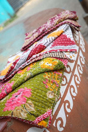 WS Kantha Hand Towel - Asha Project Kantha - Saree - Handmade