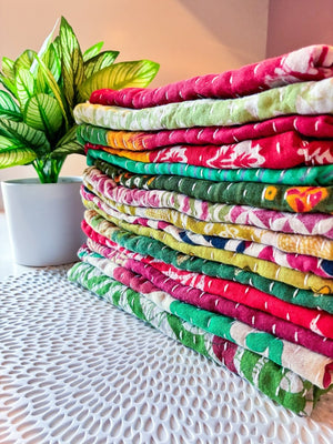 WS Kantha Kitchen Towel | Christmas - Asha Project Kantha - Saree - Handmade