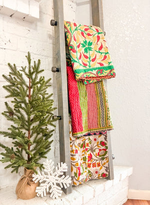 WS Kantha Throw Blanket | Christmas - Asha Project Kantha - Saree - Handmade