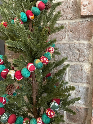 WS Saree Bead Garland | Christmas - Asha Project Kantha - Saree - Handmade