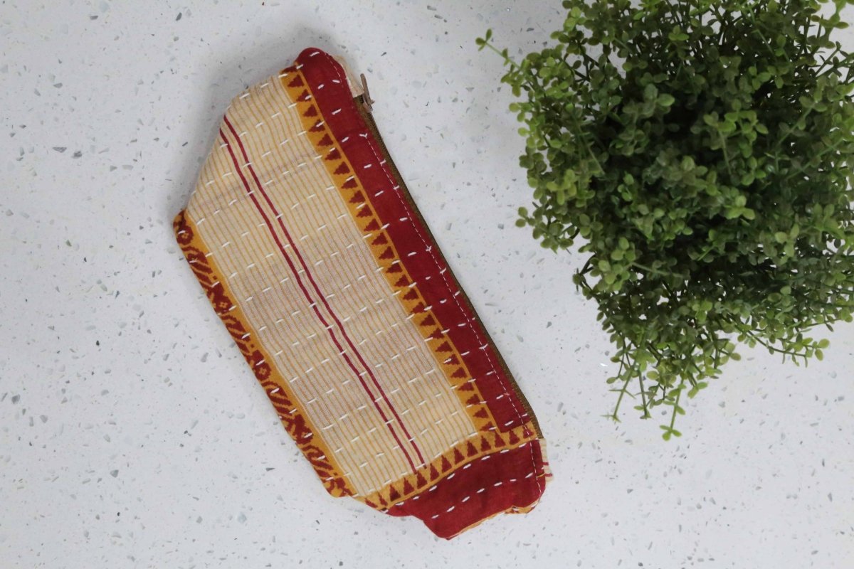 Kantha Cosmetic Bag | Medium - Asha Project Kantha - Saree - Handmade