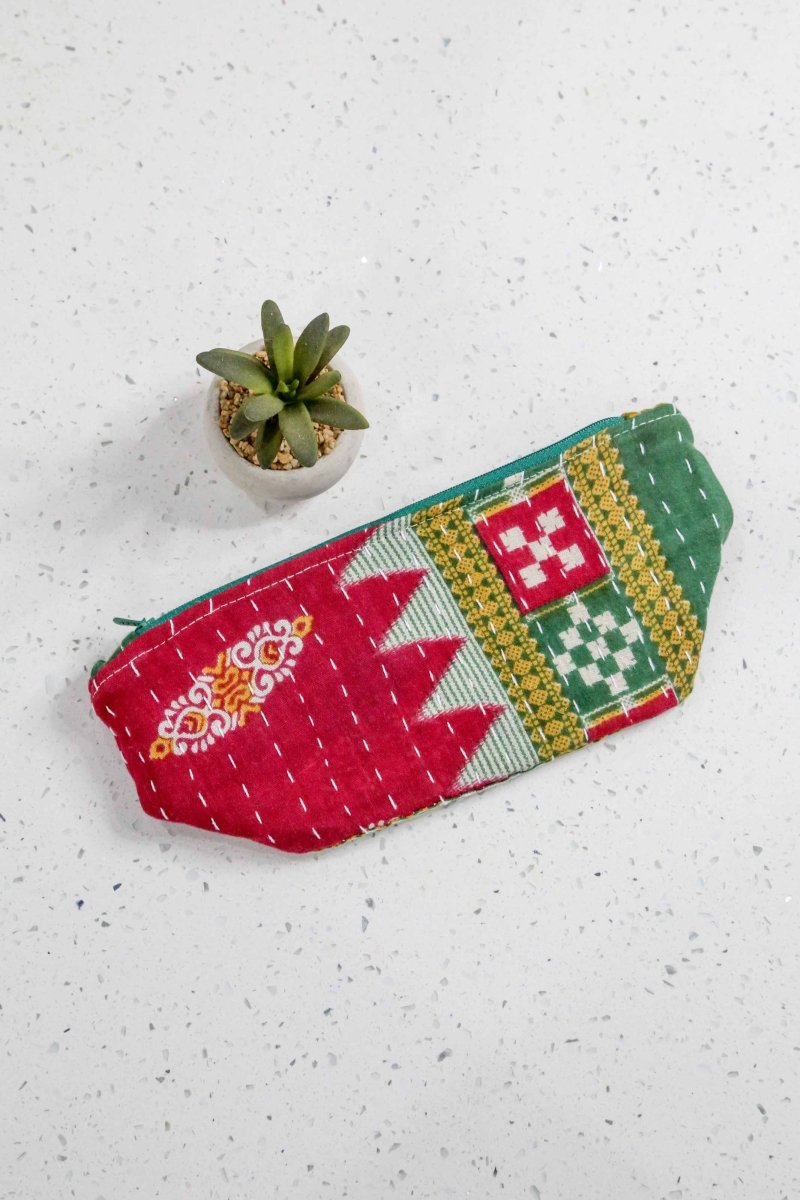 Kantha Cosmetic Bag | Medium - Asha Project Kantha - Saree - Handmade