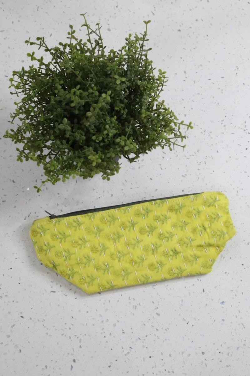 Kantha Cosmetic Bag | Medium - Asha Project Kantha - Saree - Handmade