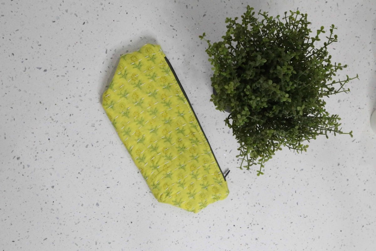 Kantha Cosmetic Bag | Medium - Asha Project Kantha - Saree - Handmade