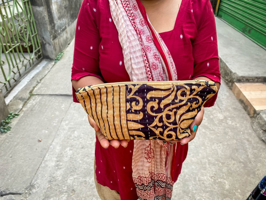 WS Kantha Cosmetic Bag | Medium - Asha Project Kantha - Saree - Handmade