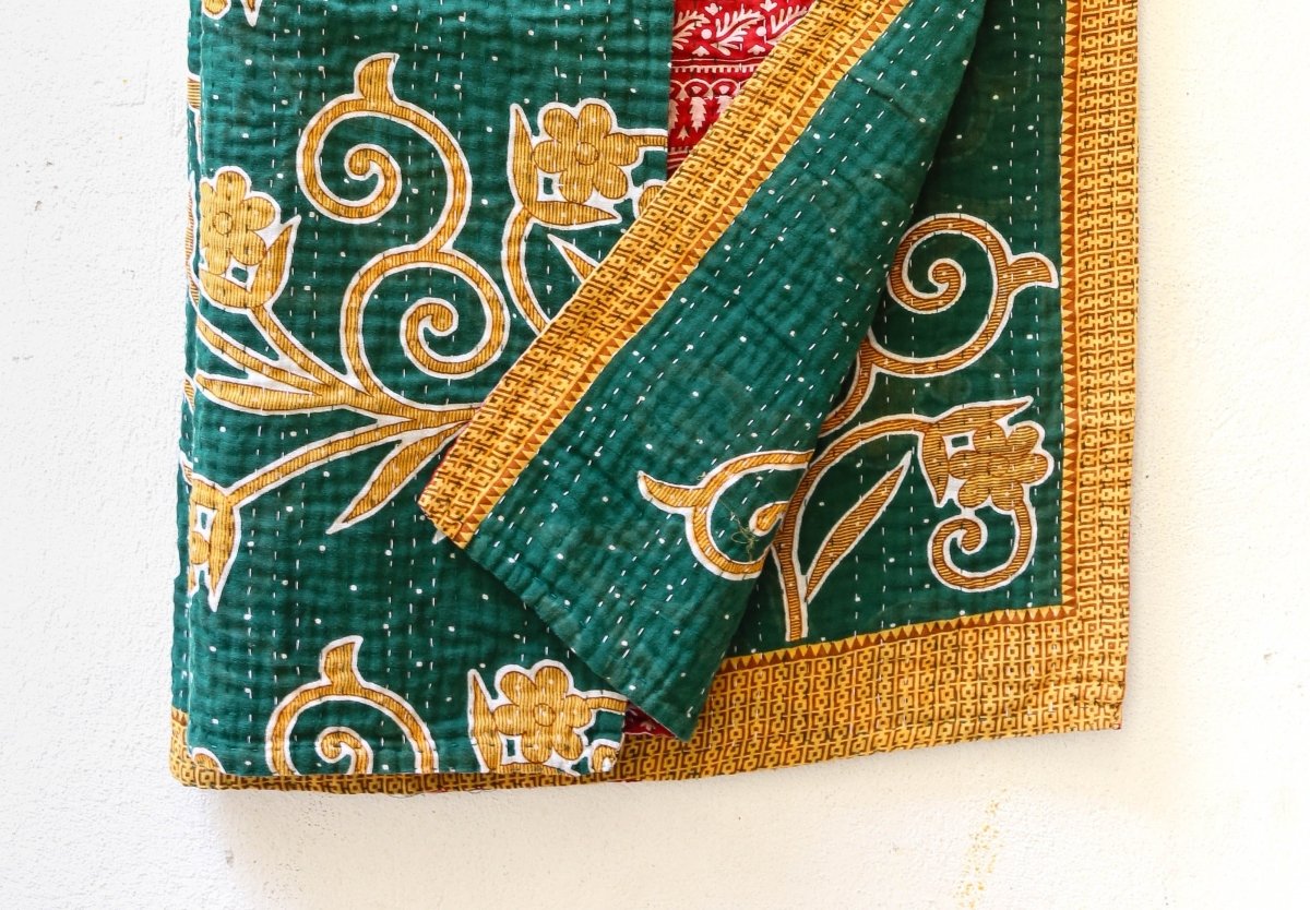 WS Mini Kantha Throw Blanket | Christmas - Asha Project Kantha - Saree - Handmade